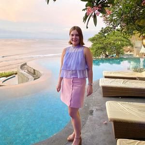 Meet your Posher, Vanessa